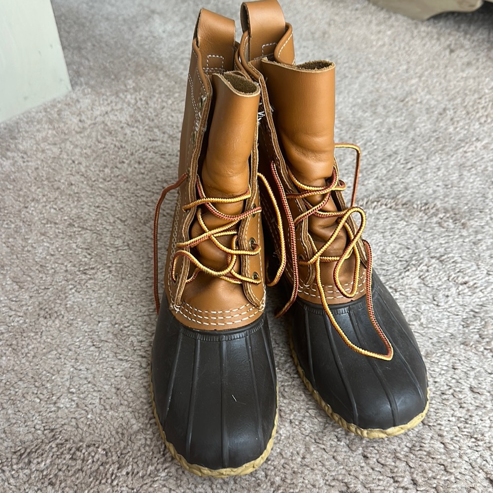 LL Bean - Duck Boots - Tan/Brown - Size 7 Women’s